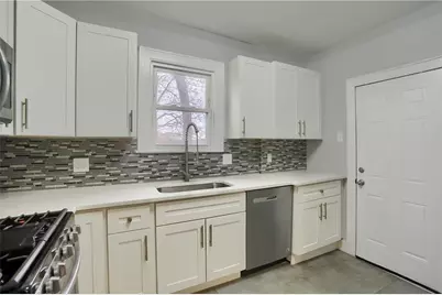 542 N Fairmount St, Pittsburgh, PA 15206 - Photo 14