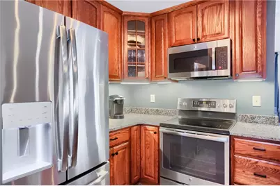 5306 Summit Dr, Hidden Valley, PA 15502 - Photo 6