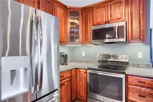 5306 Summit Dr, Hidden Valley, PA 15502 - Photo 6