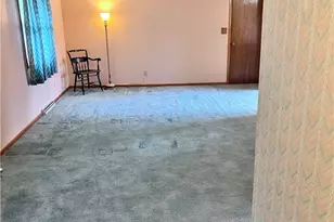 218 Locust St, Rural Valley Boro, PA 16249 - Photo 12