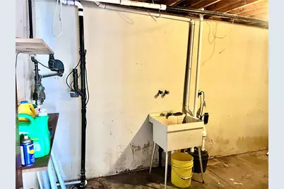 218 Locust St, Rural Valley Boro, PA 16249 - Photo 30