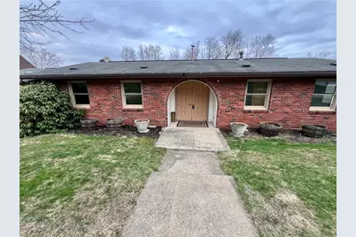 218 Locust St, Rural Valley Boro, PA 16249 - Photo 2