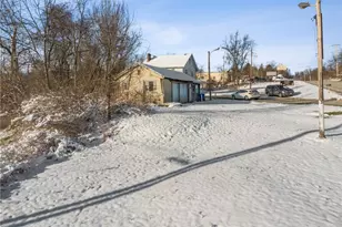 7209 Steubenville Pike, Oakdale, PA 15071 - Photo 34