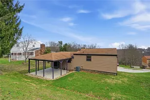 8225 E Van Buren Dr, Pittsburgh, PA 15237 - Photo 30