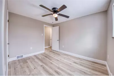 2158 Reis Run Rd, Pittsburgh, PA 15237 - Photo 22