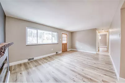 2158 Reis Run Rd, Pittsburgh, PA 15237 - Photo 10