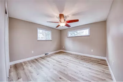 2158 Reis Run Rd, Pittsburgh, PA 15237 - Photo 12