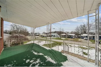 525 New Market Dr, Hempfield Township, PA 15601 - Photo 28