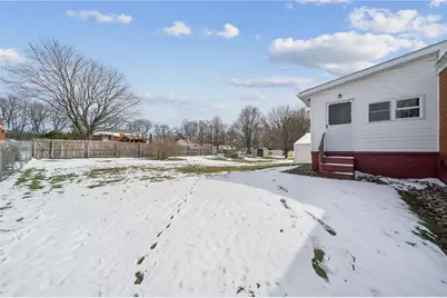 525 New Market Dr, Hempfield Township, PA 15601 - Photo 30