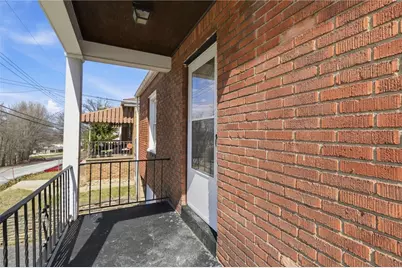 923 Craig St, McKeesport, PA 15132 - Photo 2