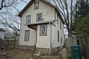 689 S State Line Rd, Sharon, PA 16146 - Photo 18