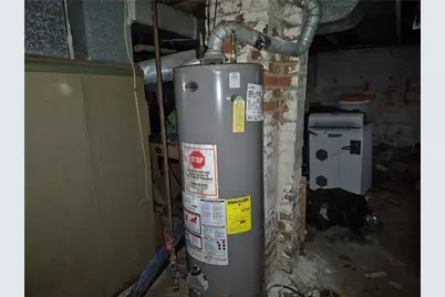 689 S State Line Rd, Sharon, PA 16146 - Photo 16