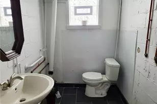 1230 Frank Ave, Jeannette, PA 15644 - Photo 26