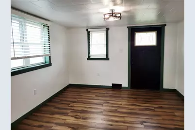 1230 Frank Ave, Jeannette, PA 15644 - Photo 6