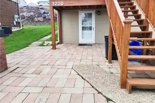 1230 Frank Ave, Jeannette, PA 15644 - Photo 28