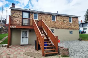 1230 Frank Ave, Jeannette, PA 15644 - Photo 4