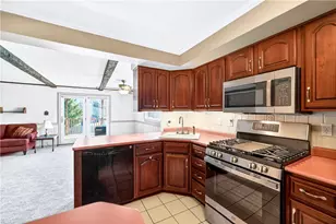 107 Georgetown Pl, Elizabeth Twp/Boro, PA 15135 - Photo 18