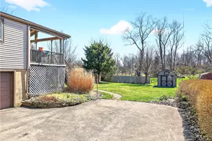 107 Georgetown Pl, Elizabeth Twp/Boro, PA 15135 - Photo 4