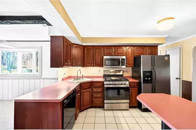 107 Georgetown Pl, Elizabeth Twp/Boro, PA 15135 - Photo 14