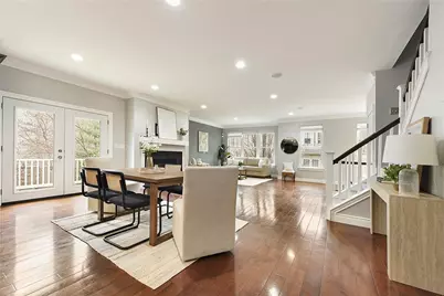 154 Sweetbriar Village Trl, Pittsburgh, PA 15211 - Photo 18