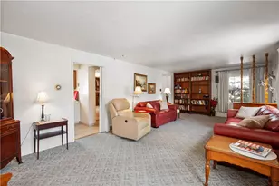 363 Constitution Dr, Pittsburgh, PA 15236 - Photo 8