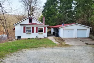 9 Allen Way, White Oak, PA 15131 - Photo 1