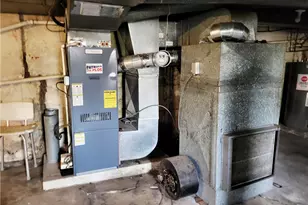 9 Allen Way, White Oak, PA 15131 - Photo 20