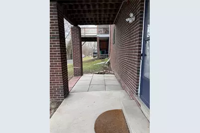 235 Center Ave, Greensburg, PA 15601 - Photo 12