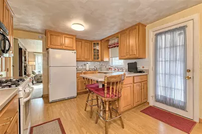 237 E Fairmont Avenue, Trafford, PA 15085 - Photo 8