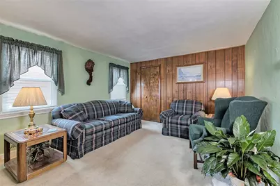 237 E Fairmont Avenue, Trafford, PA 15085 - Photo 12