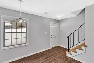 784 Carriage Cir, Pittsburgh, PA 15205 - Photo 8