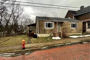 2720 Garbett St, McKeesport, PA 15132 - Photo 2