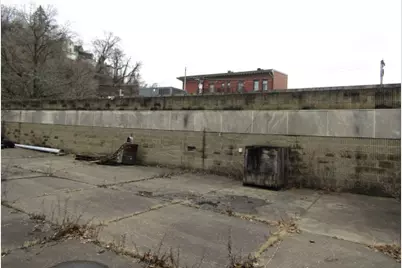 805 Wood St, East Pittsburgh, PA 15112 - Photo 12