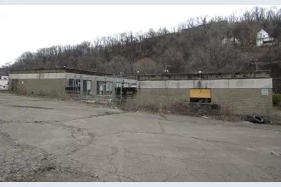 805 Wood St, East Pittsburgh, PA 15112 - Photo 16