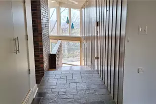 90 E Woodland, Pittsburgh, PA 15232 - Photo 6