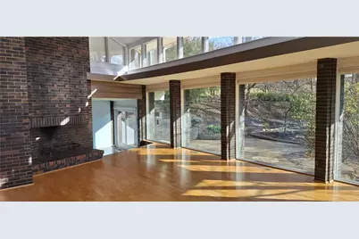 90 E Woodland, Pittsburgh, PA 15232 - Photo 12