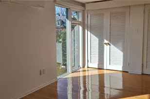 90 E Woodland, Pittsburgh, PA 15232 - Photo 38