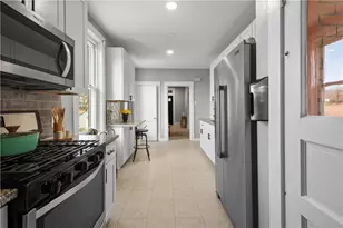 4624 Greensprings Ave, West Mifflin, PA 15122 - Photo 6