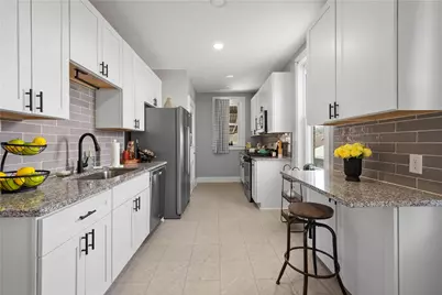 4624 Greensprings Ave, West Mifflin, PA 15122 - Photo 8