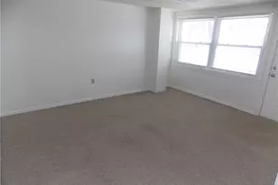 110 Saltarka Ln, Jackson Township, PA 16063 - Photo 4