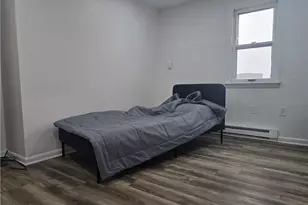 323 S 5th St, Jeannette, PA 15644 - Photo 18