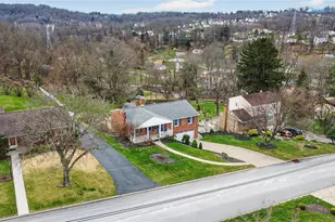 918 Willow Glen Dr, Bethel Park, PA 15102 - Photo 36
