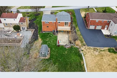 918 Willow Glen Dr, Bethel Park, PA 15102 - Photo 38