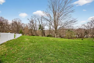 918 Willow Glen Dr, Bethel Park, PA 15102 - Photo 32