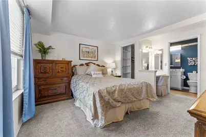 330 New World, Jefferson Hills, PA 15025 - Photo 10