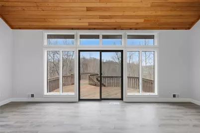 139 Cassia Dr, Jefferson Hills, PA 15025 - Photo 2