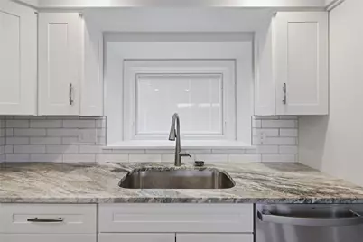 139 Cassia Dr, Jefferson Hills, PA 15025 - Photo 4