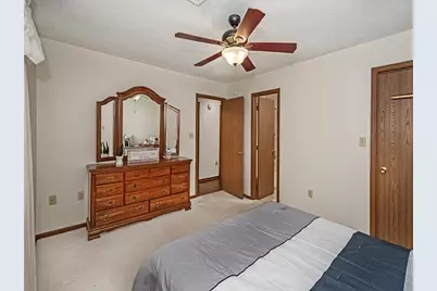 1252 Stanford Ct, Coraopolis, PA 15108 - Photo 16