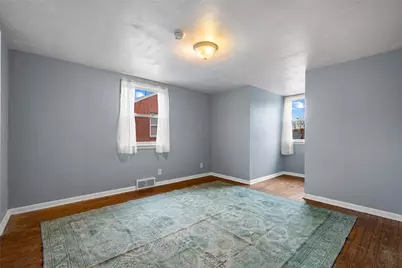1908 Haywood St, Farrell, PA 16121 - Photo 12