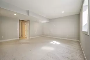 243 Lucca Ln, Pittsburgh, PA 15241 - Photo 24